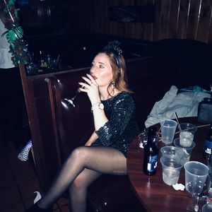 Meet your Posher, Raychel